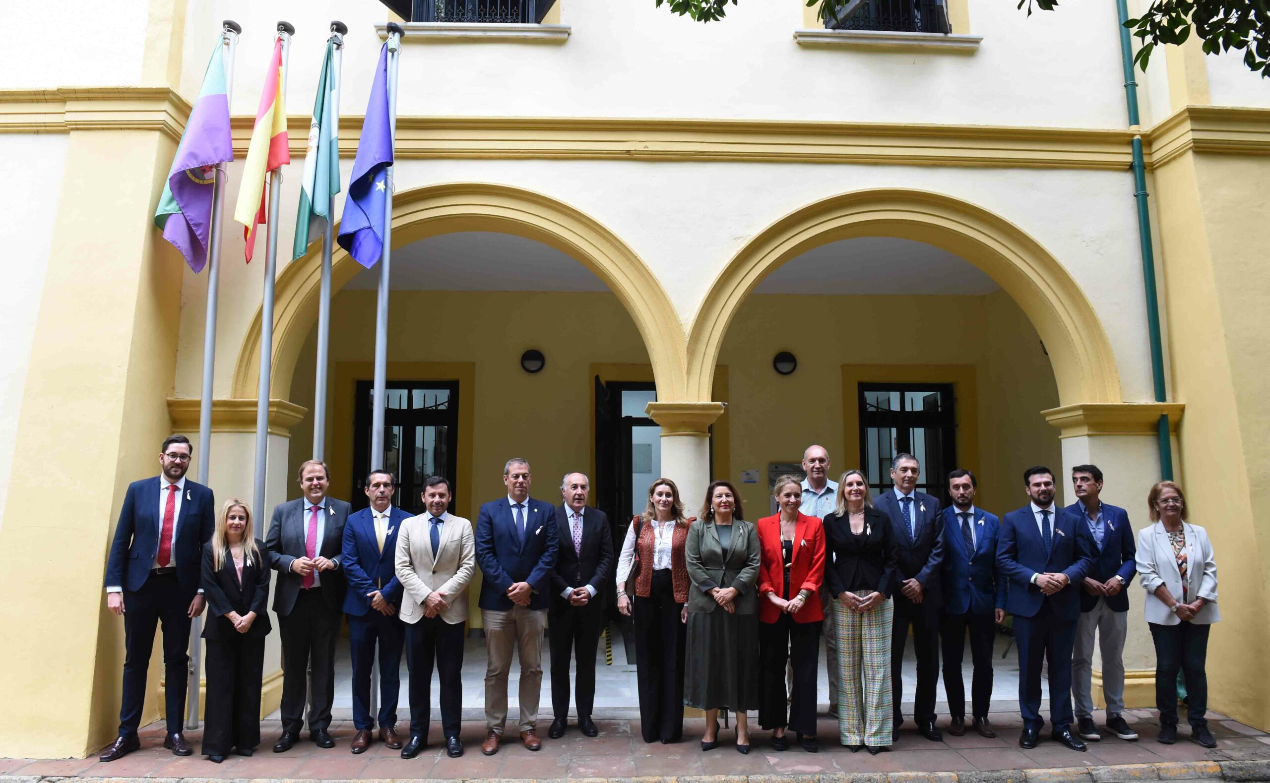 VISITA-CONSEJERA-DE-AGRICULTUR-Y-PESCA-AGUA-Y-DESARROLLO-RIURAL.JPG_814268532